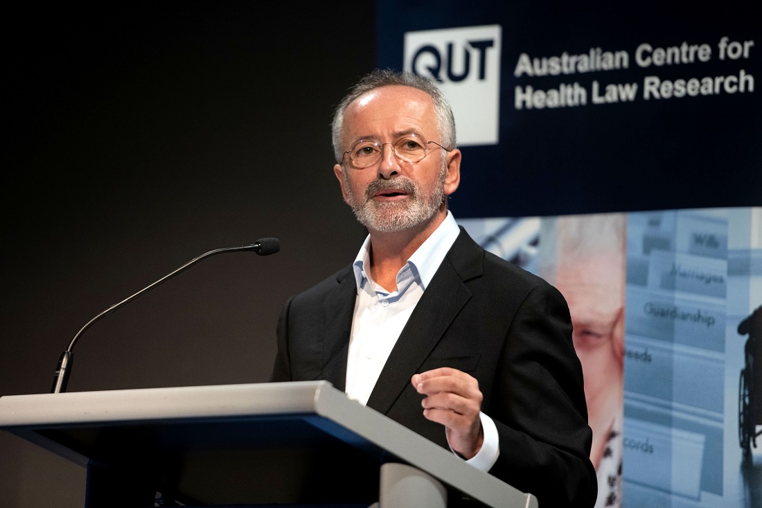 Andrew Denton presents at the 9th Annual Oration for the Australian Centre for Health Law Research (ACHLR)