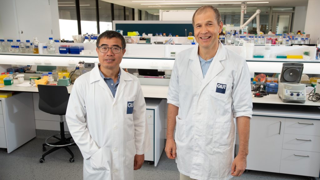 Zhong Guo and Kirill Alexandrov